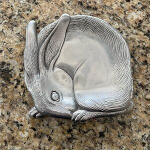 Aurthur Court 1988 Bunny Silver Plate great for Spring and Easter